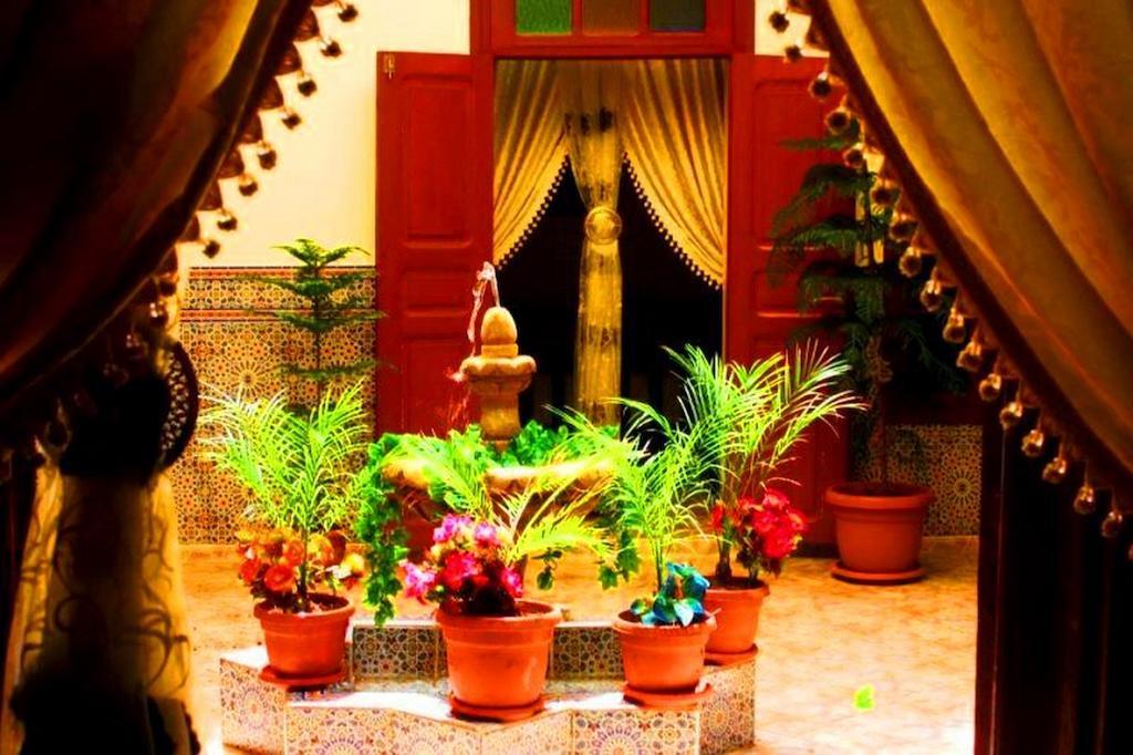 Riad Dar Al Fassia ウジダ エクステリア 写真